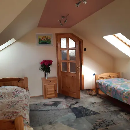 Antal Apartmans Kulcsoshaz Lunca de Sus